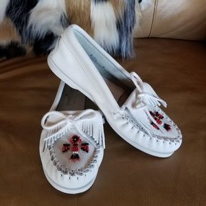 BUNDLE & SAVE! Minnetonka kids leather moccasins